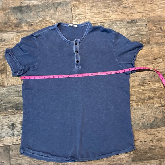 Marine Layer women’s  periwinkle Henley Shirt - Picture 6 of 7